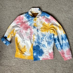 Levi’s tie dye jean jacket